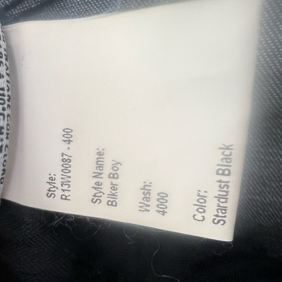 💚R13- Woman’s Biker Boy Jeans - 25
Stardust Black - Picture 10 of 11